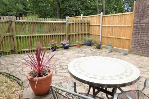 62 Ladygrove, Croydon, CR0 9LS