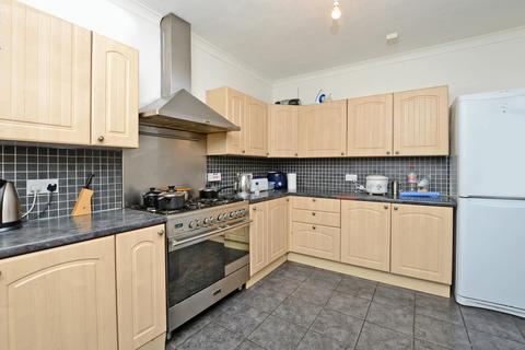 1 bedroom in a house share to rent, Moorlands Road