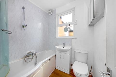9 Caulfield Road, London, SE15 2DE
