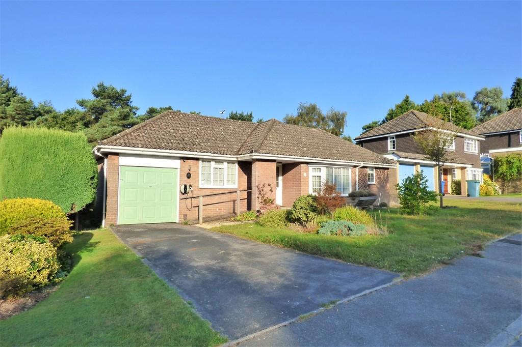 Westcroft Park, Broadstone 4 bed detached bungalow £565,000