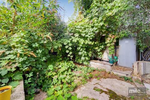 37 Ravensworth Road, London, NW10 5NP