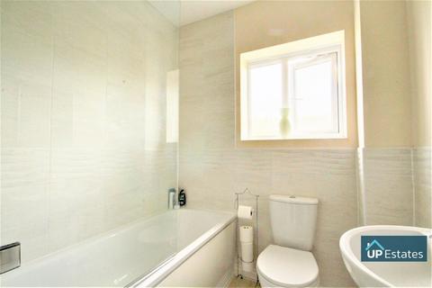 42 Lyons Drive, Coventry, CV5 9PP