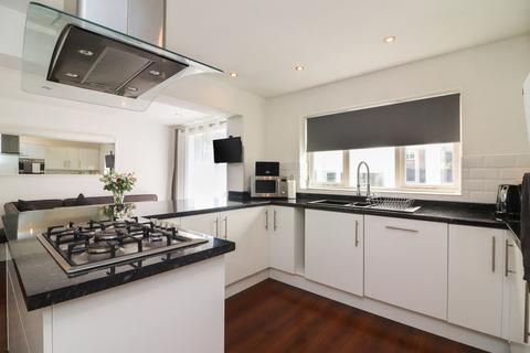 11a Moat Drive, Drayton Bassett, Tamworth, B78 3UG