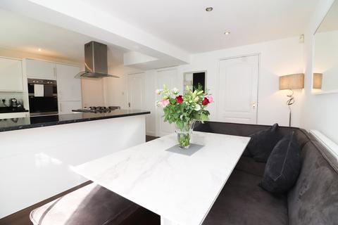 11a Moat Drive, Drayton Bassett, Tamworth, B78 3UG