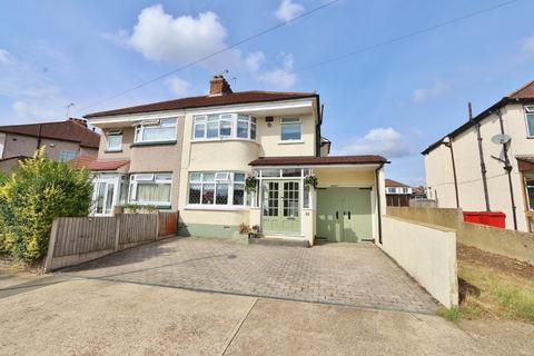 3 Heather Way, Romford, RM1 4SX