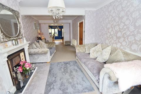 3 Heather Way, Romford, RM1 4SX