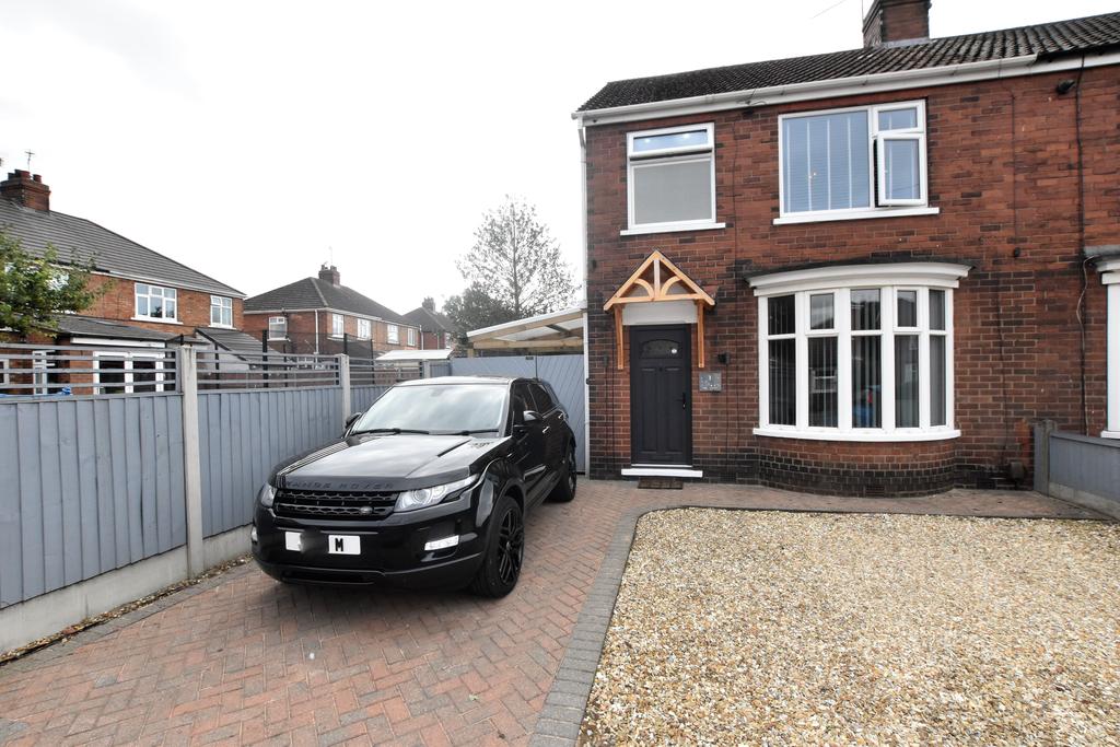 Maple Tree Close West, Scunthorpe, DN16 1LU 3 bed semidetached house