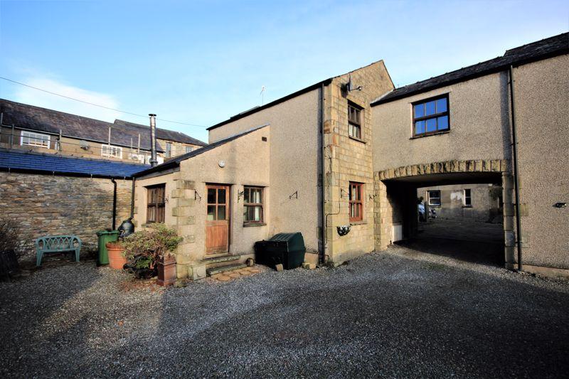 2 Weavers Court, Sedbergh 3 bed semidetached house £265,000
