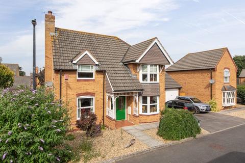 3 bedroom detached house for sale - Long Thorn, Backwell