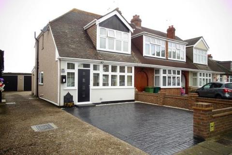 21 Chattern Road, Ashford, TW15 1AE