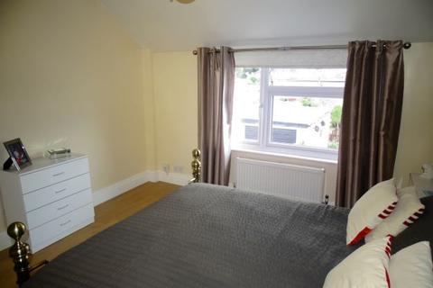 21 Chattern Road, Ashford, TW15 1AE