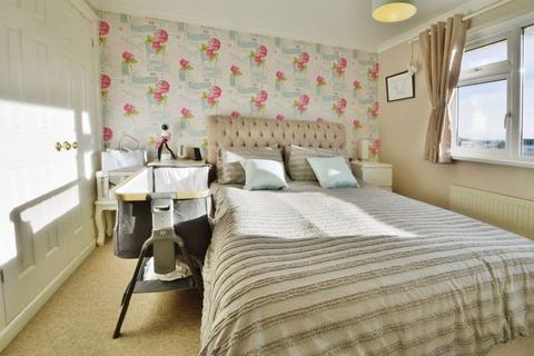 10 Cliffords, Cricklade, Swindon, SN6 6BU
