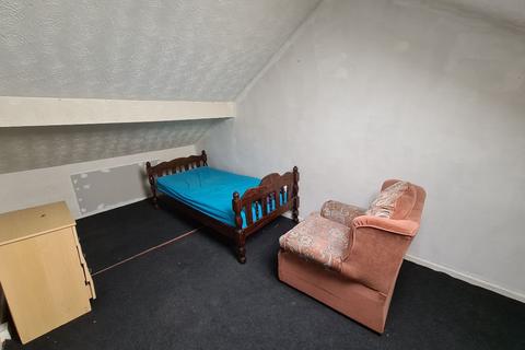 1 bedroom in a house share to rent, Buckley Lane, Farnworth, Bolton