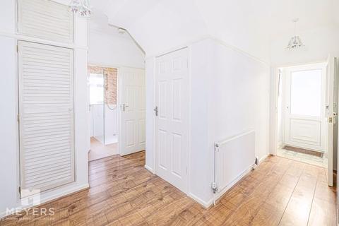 3 bedroom apartment for sale - 8 Montague Road, Bournemouth