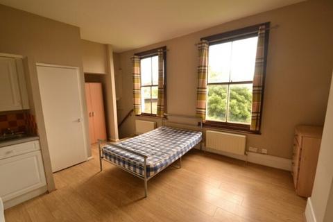 Studio to rent, N4, MANOR HOUSE - STUDIO FLAT