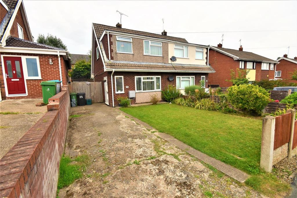 Chestnut Avenue, Summerhill, Wrexham 3 bed house £160,000