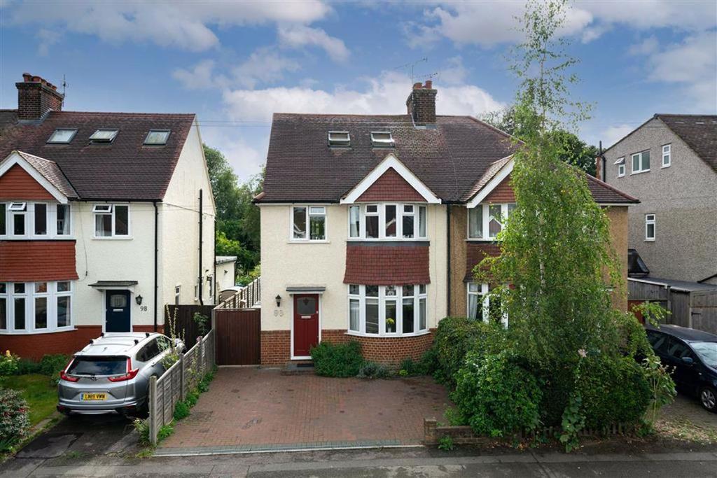 Prospect Road, St. Albans, Hertfordshire 4 bed semidetached house £