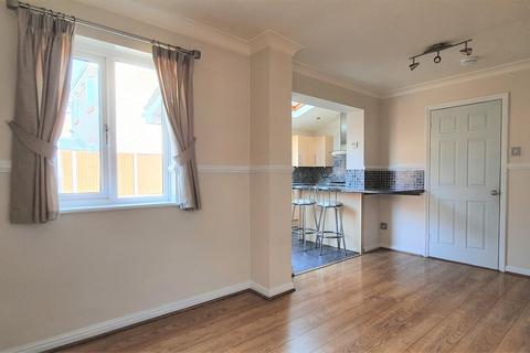 5 Fakenham Drive, Hereford, HR4 9UG