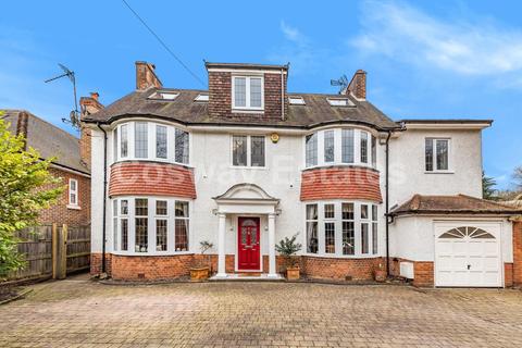 95 Milespit Hill, London, NW7 2RS