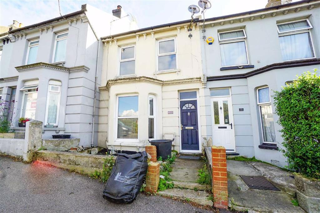 Mount Pleasant Road, Hastings, East Sussex 2 bed terraced house £200,000