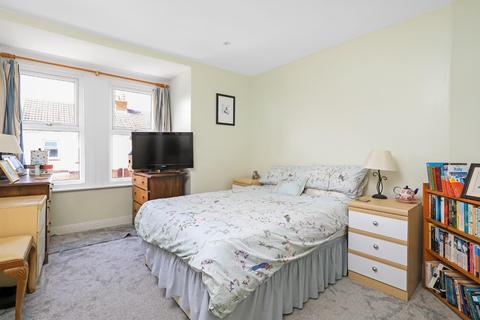 8 Nursery Road, Salisbury, SP2 7HX