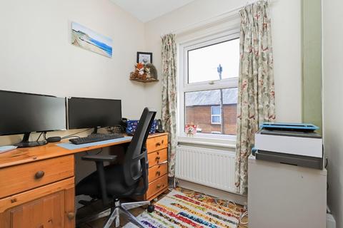8 Nursery Road, Salisbury, SP2 7HX