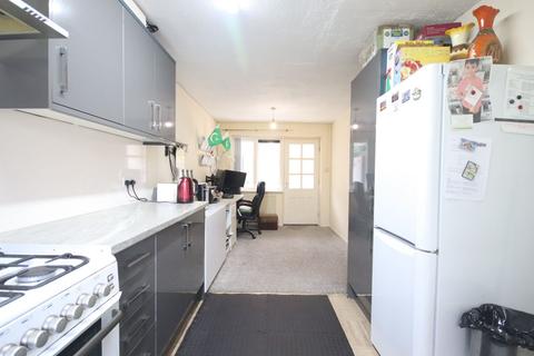 138 Whitendale Crescent, Blackburn, BB1 1RX