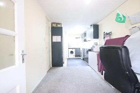 138 Whitendale Crescent, Blackburn, BB1 1RX