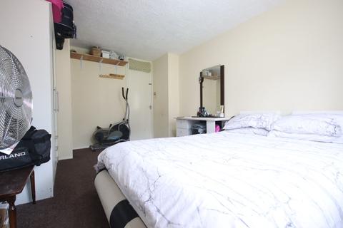 138 Whitendale Crescent, Blackburn, BB1 1RX