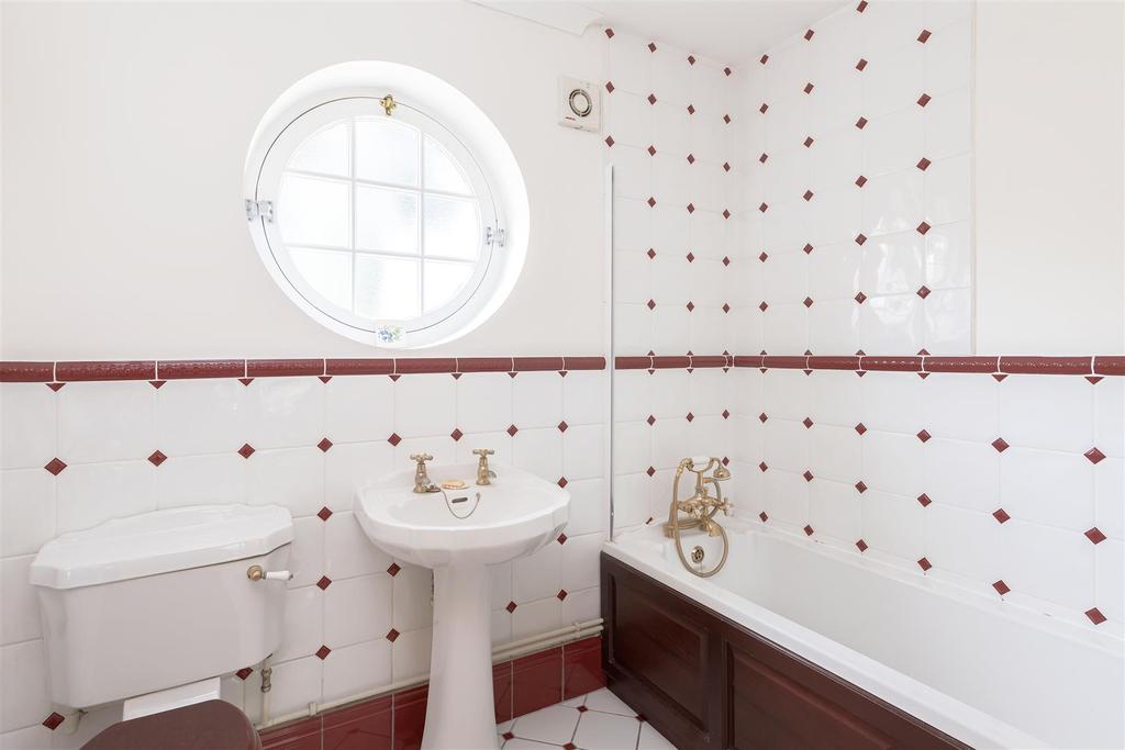 10 Percival Road ph45.jpg