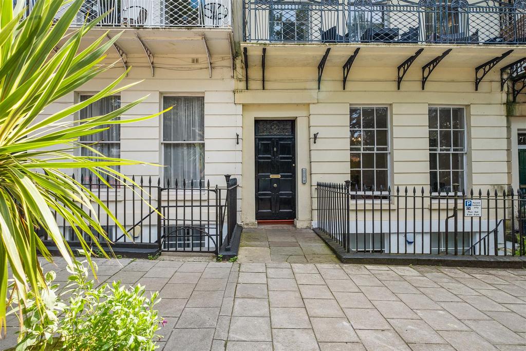 8 Caledonia Place-19.jpg