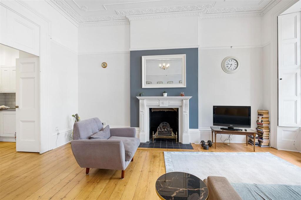 8 Caledonia Place-11.jpg