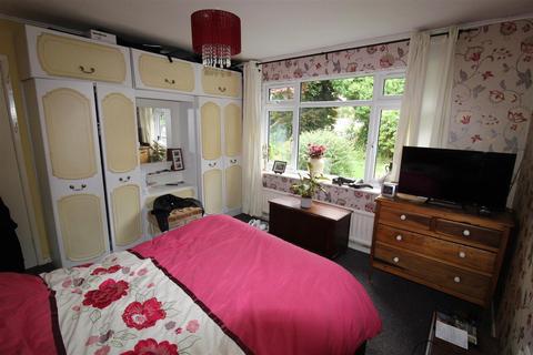 2 Broadway, Horwich, Bolton, BL6 6BY