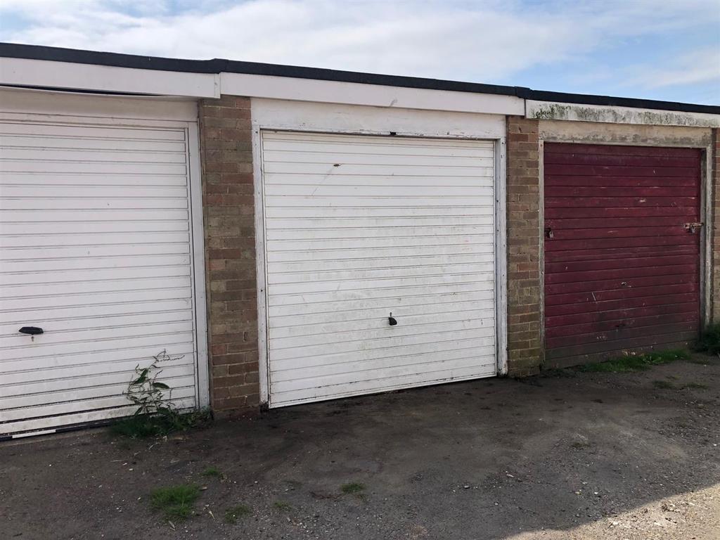 Kipling garage.jpg
