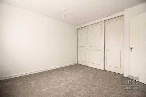 198 Shawbridge, Harlow, CM19 4NT