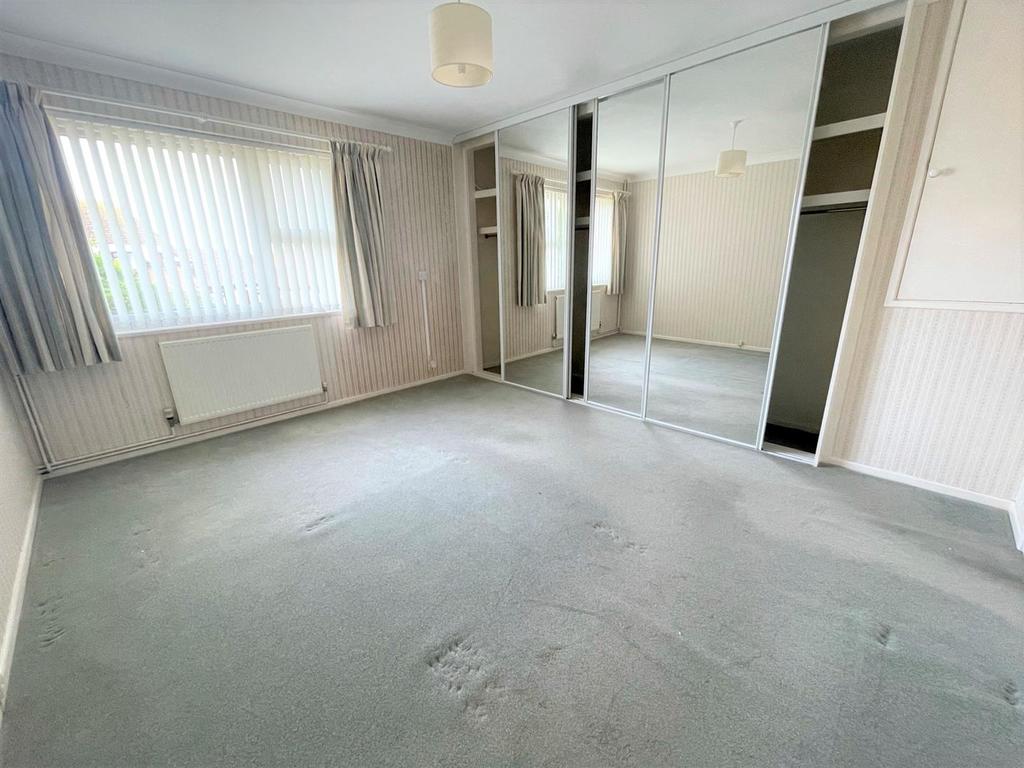 Reigate Road, Worthing 2 bed flat £220,000