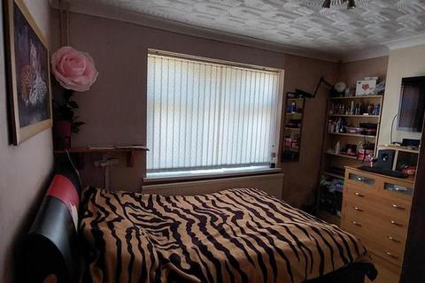 135 Aldermans Drive, Peterborough, PE3 6BB