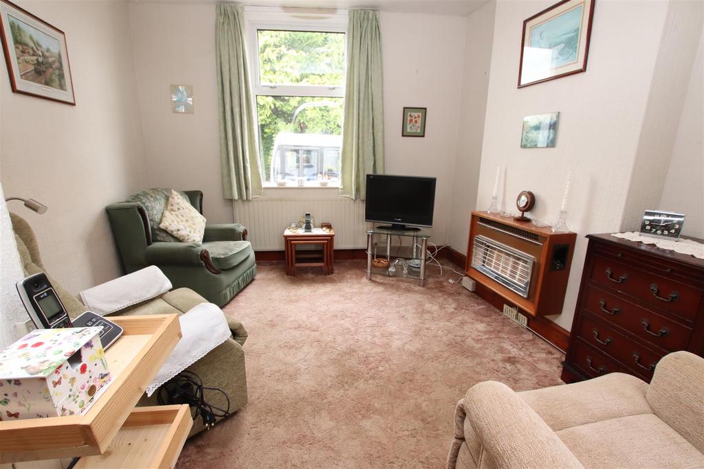 Living Room.JPG