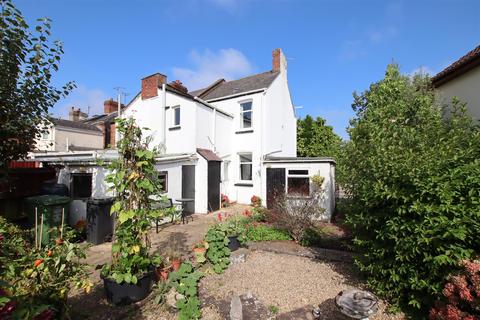 64 Causey Lane, Exeter, EX1 3SH