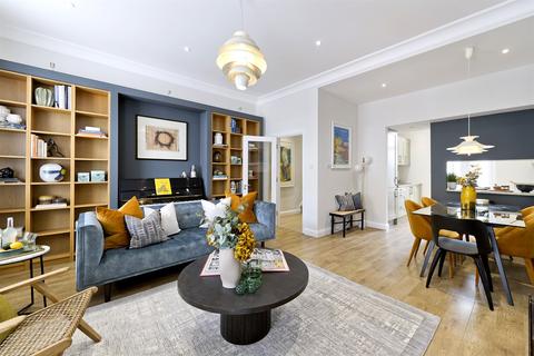 324a Portobello Road, London, W10 5RU