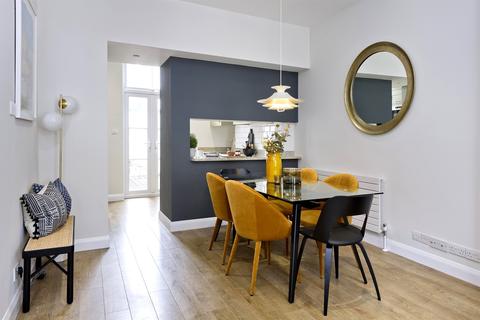 324a Portobello Road, London, W10 5RU
