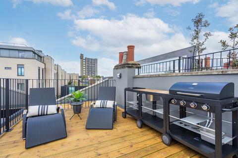 324a Portobello Road, London, W10 5RU