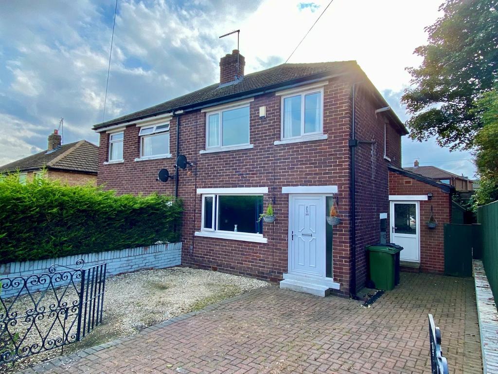 Hill Street, Cleckheaton, BD19 3 bed semidetached house £155,000