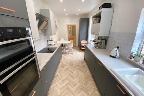 37 Cedar Road, Northampton, NN1 4RN
