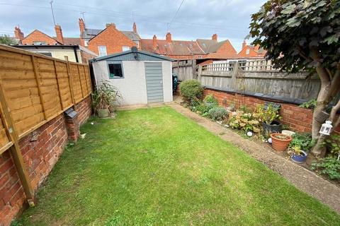 37 Cedar Road, Northampton, NN1 4RN
