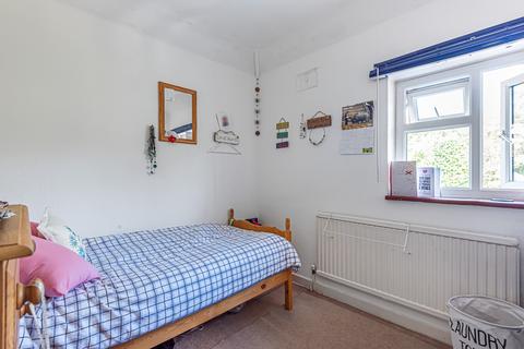 1 Eight Acres, Hindhead, GU26 6RY