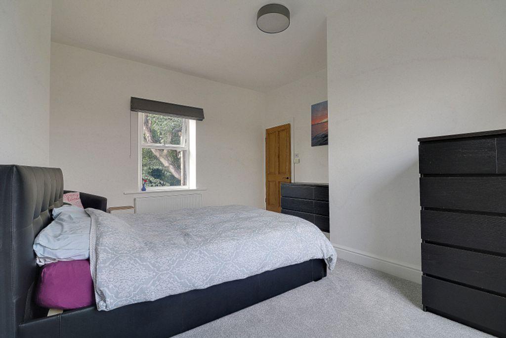 Bedroom 1 (Double)