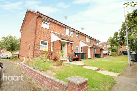 1 Campania Grove, Luton, LU3 4DD