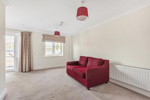 2 bedroom flat for sale - Sunningdale,  Berkshire,  SL5