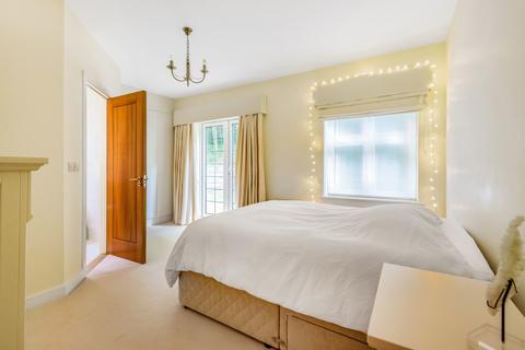 3 bedroom flat for sale - Duggan Drive Chislehurst BR7